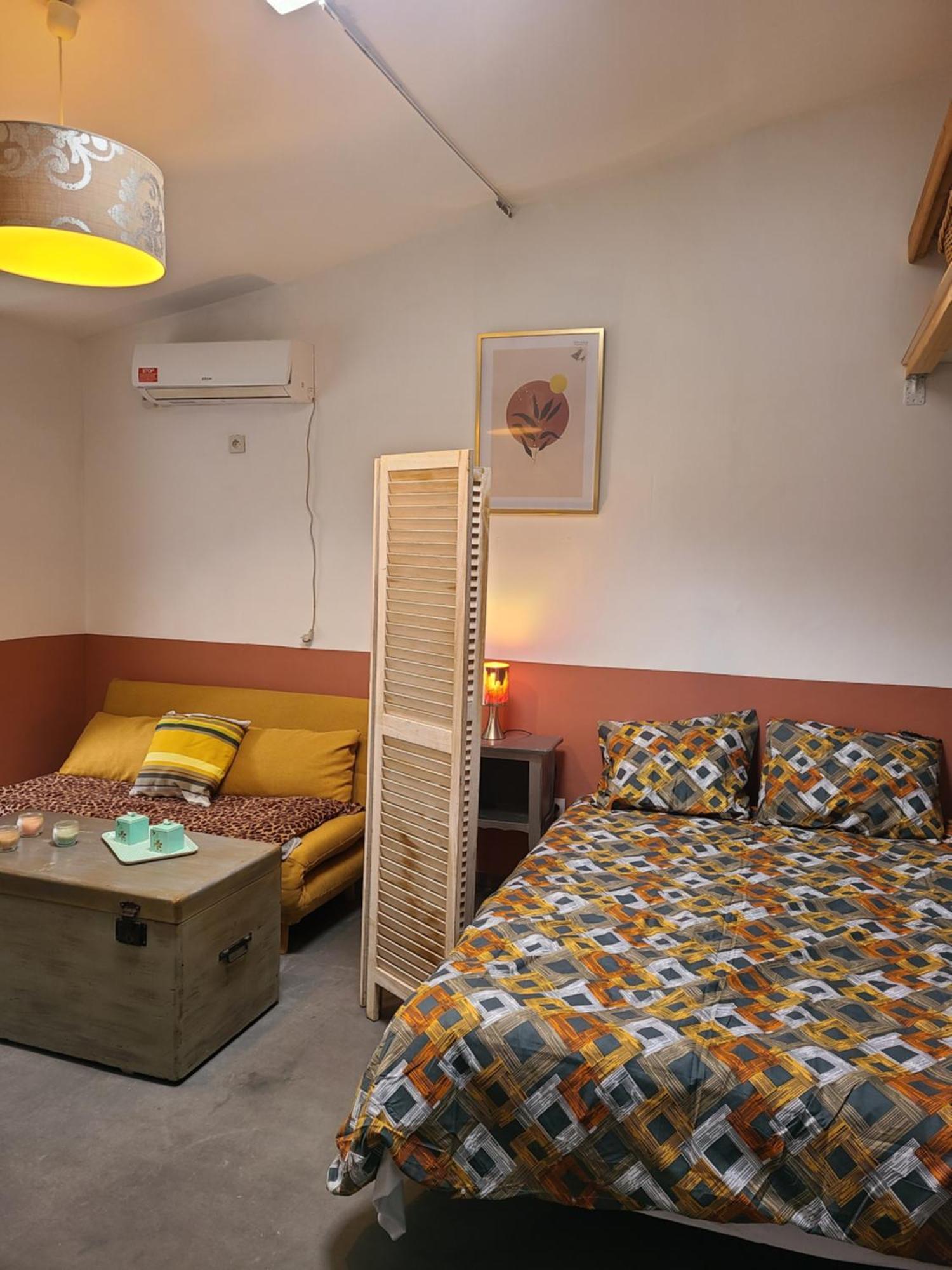 Le Jardin De Mimi Apartment เลซิยอง คอร์เบรียส์ ภายนอก รูปภาพ